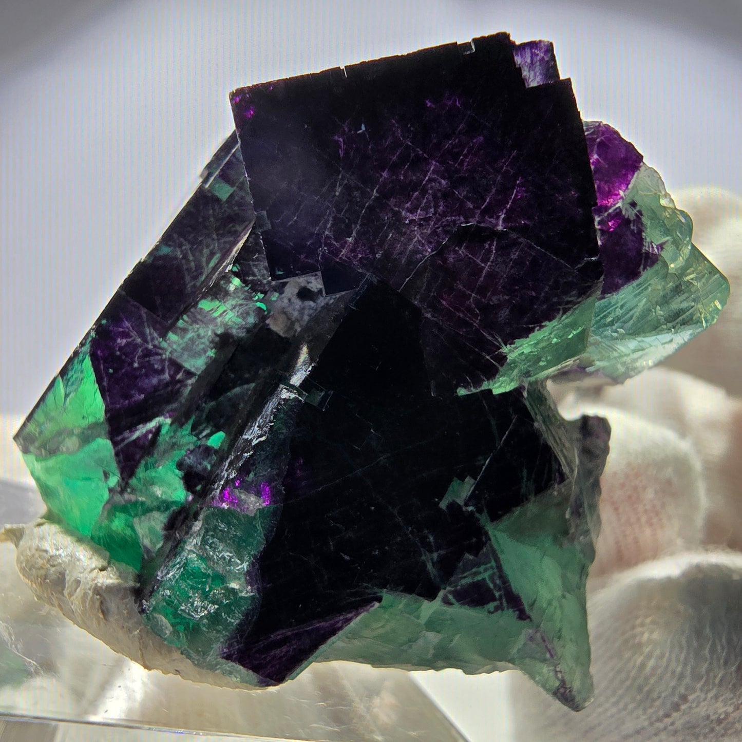 Fluorit Würfel Stufe, parkettiert grün lila 11:11 Angel Pocket Okorusu, Namibia 52*39*31mm