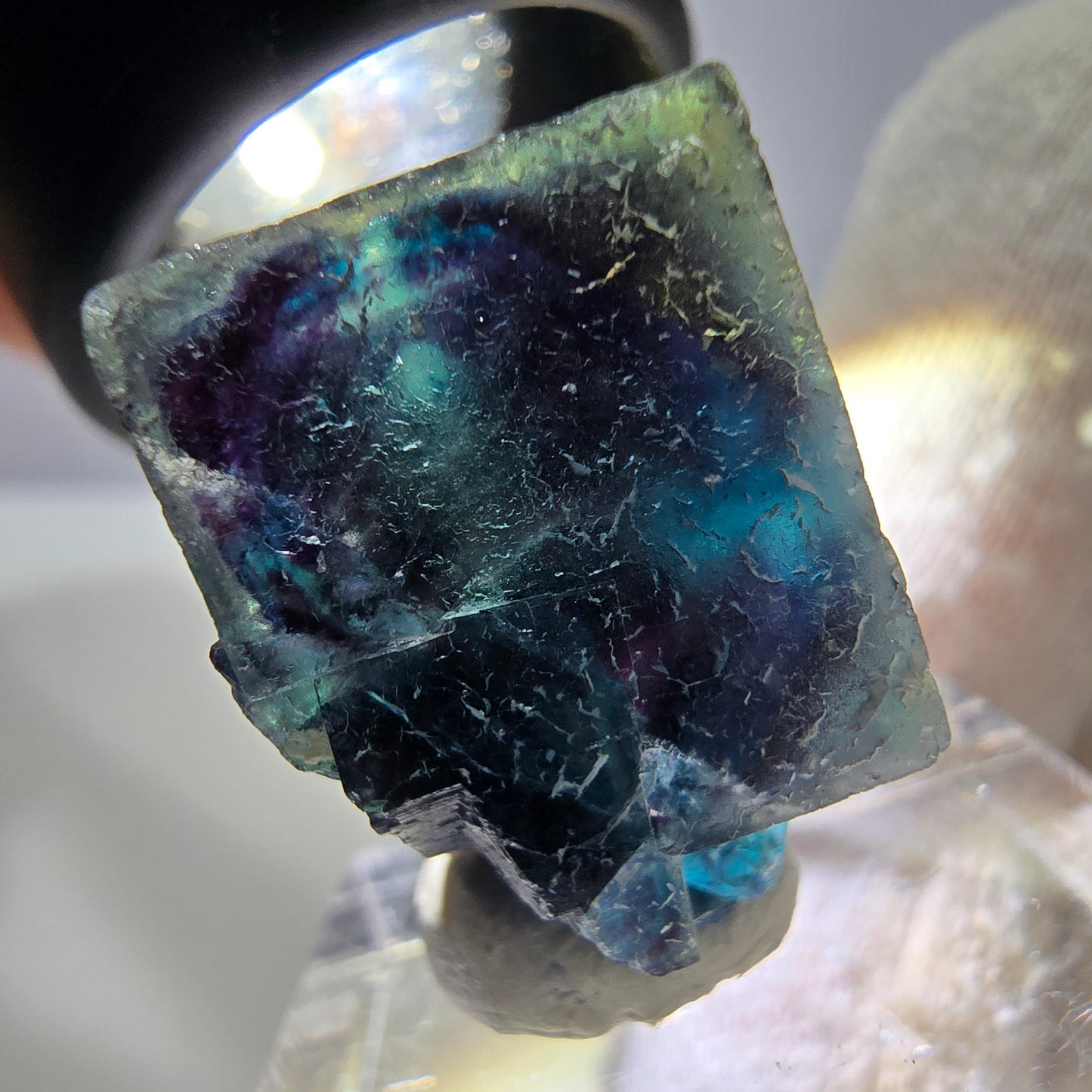 Spécimen de cube de fluorite fantôme, zonal – Nouvelle découverte ! Okorusu, Namibie, 26 x 16 x 16 mm 