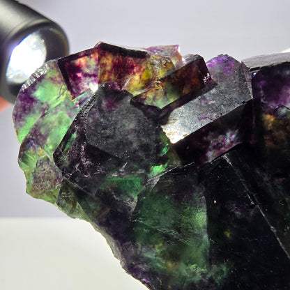 Spécimen de cube de fluorite fantôme transparent, parqueté, zonal, Okorusu, Namibie, 76 x 46 x 28 mm 