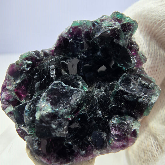 Spécimen de cube de fluorite fantôme transparente, vert-violet, Okorusu, Namibie, 36 x 33 x 14 mm