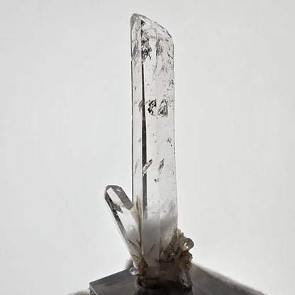 Sceptre en quartz fumé fantôme lémurien, poche Saint-Valentin, Namibie, 71 x 20 x 15 mm 