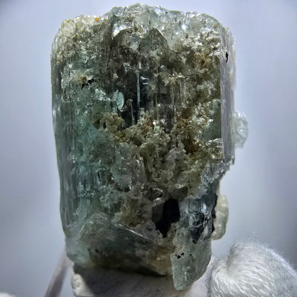 Seltener Aquamarin X mit Hyalit Einschlüssen Erongo, Namibia 40*29*23mm