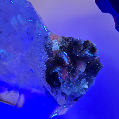 Skeleton Phantom Amethyst Scepter, UV Calcite Valentine Pocket, Namibia 60*30*23mm 