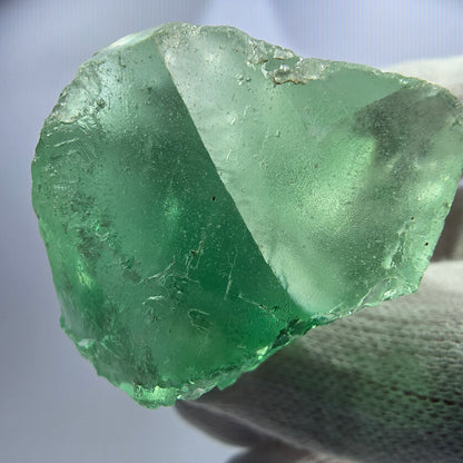 Cube de fluorite fantôme rare (UV), vert Okorusu, Namibie 34 x 29 x 30 mm 