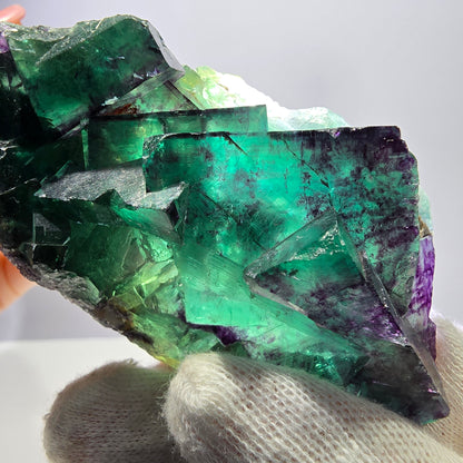 Grand spécimen zonal de cube de fluorite fantôme, vert violet Okorusu, Namibie 98*52*30mm 