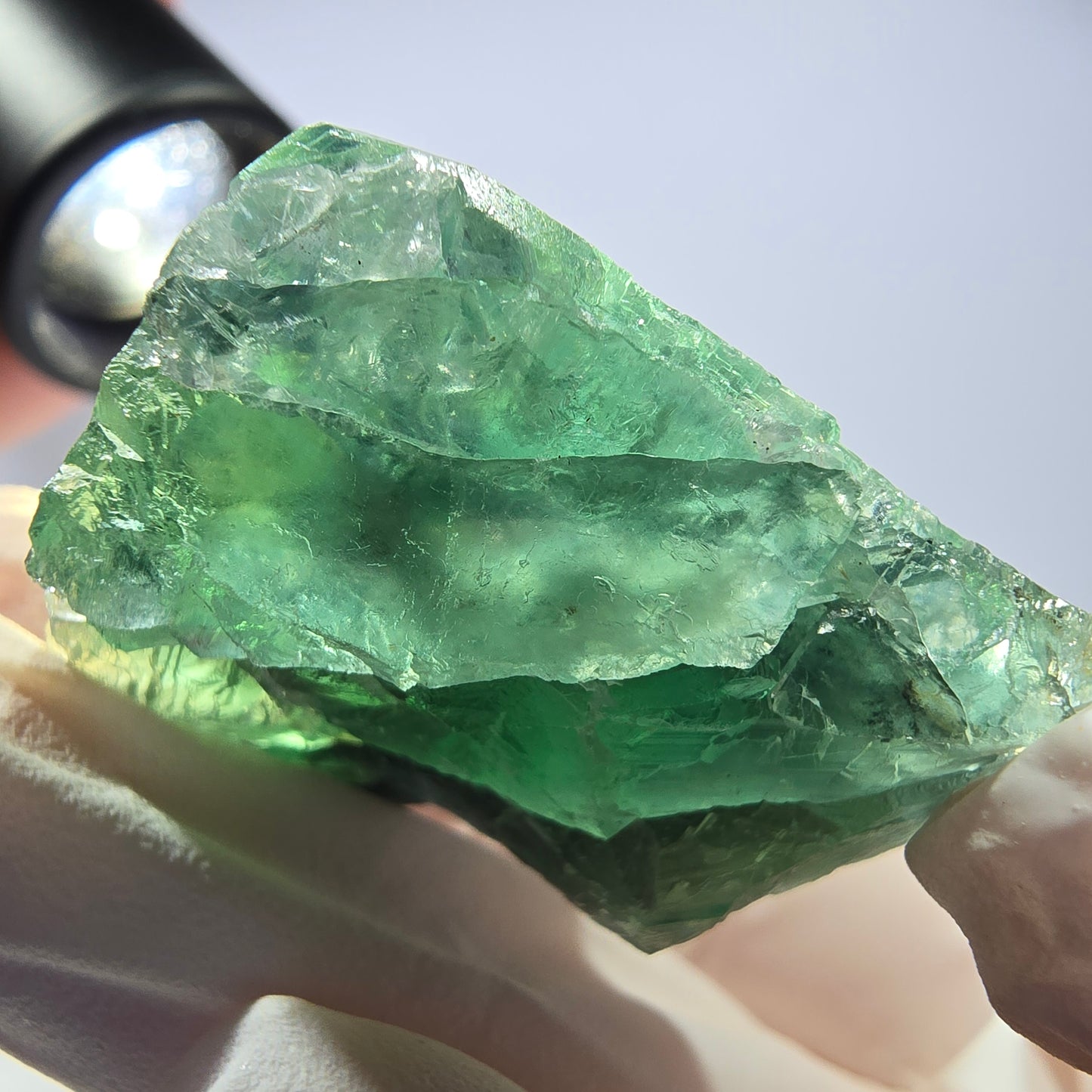 Spécimen de cube de fluorite fantôme transparente, vert parqueté, Okorusu, Namibie, 48 x 38 x 23 mm 