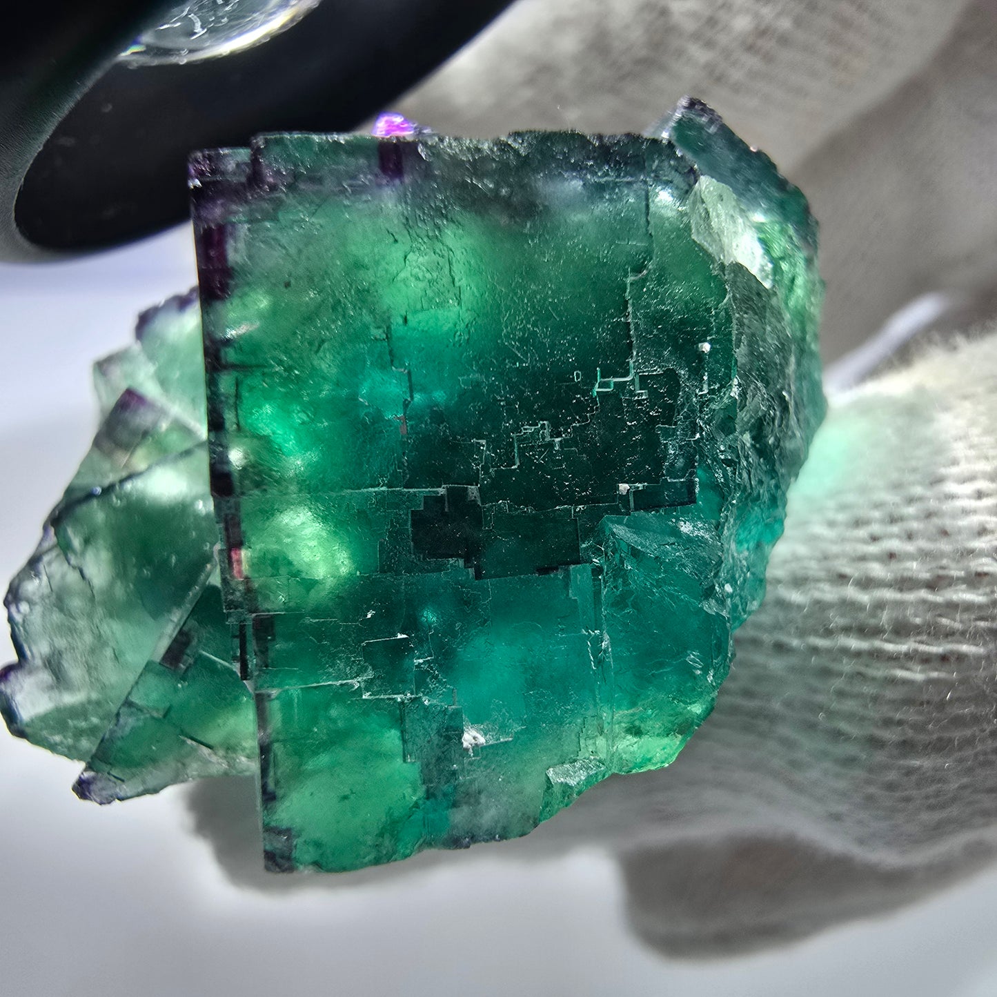 Spécimen rare de cube de fluorite fantôme, vert zonal et violet, Okorusu, Namibie, 39 x 34 x 19 mm 