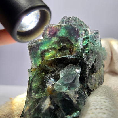 Seltene Phantom Fluorit Würfel Stufe, grün lila Okorusu Namibia 80*24*32mm