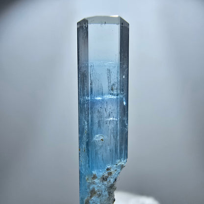 Klarer Aquamarin X DT Kristall, blau Erongo, Namibia 40*6*6mm