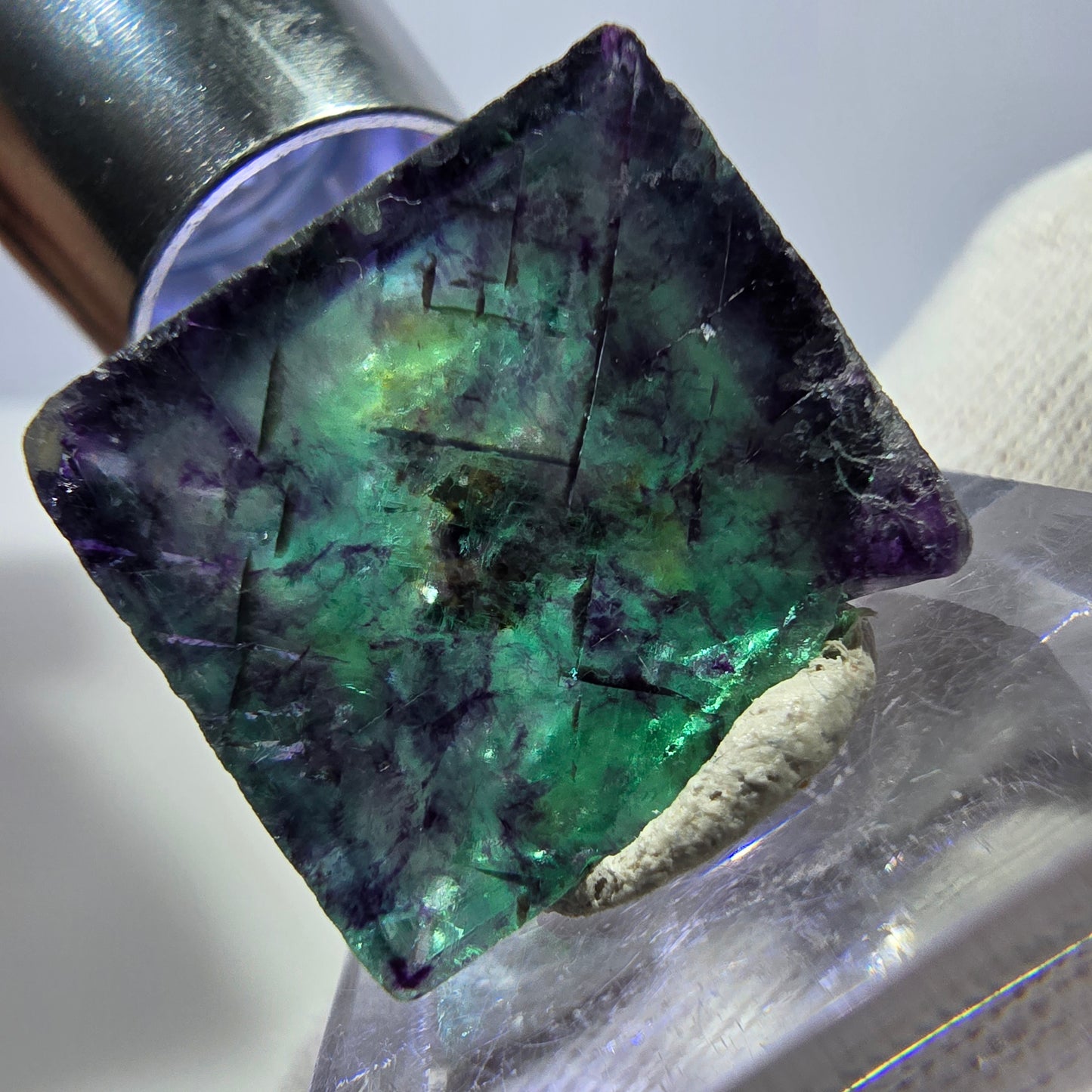 Rare cube de fluorite fantôme zonal, vert violet Okorusu, Namibie 28*27*14mm 