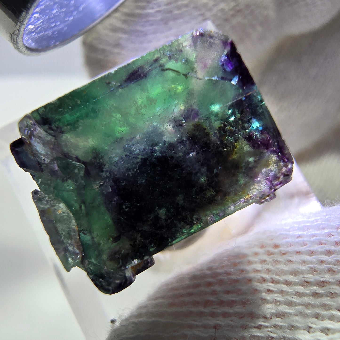 Spécimen rare de cube de fluorite fantôme, vert zonal et violet, Okorusu, Namibie, 19 x 21 x 13 mm 