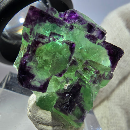 Spécimen rare de cube de fluorite fantôme zonal vert violet Okorusu, Namibie 29*25*16mm 