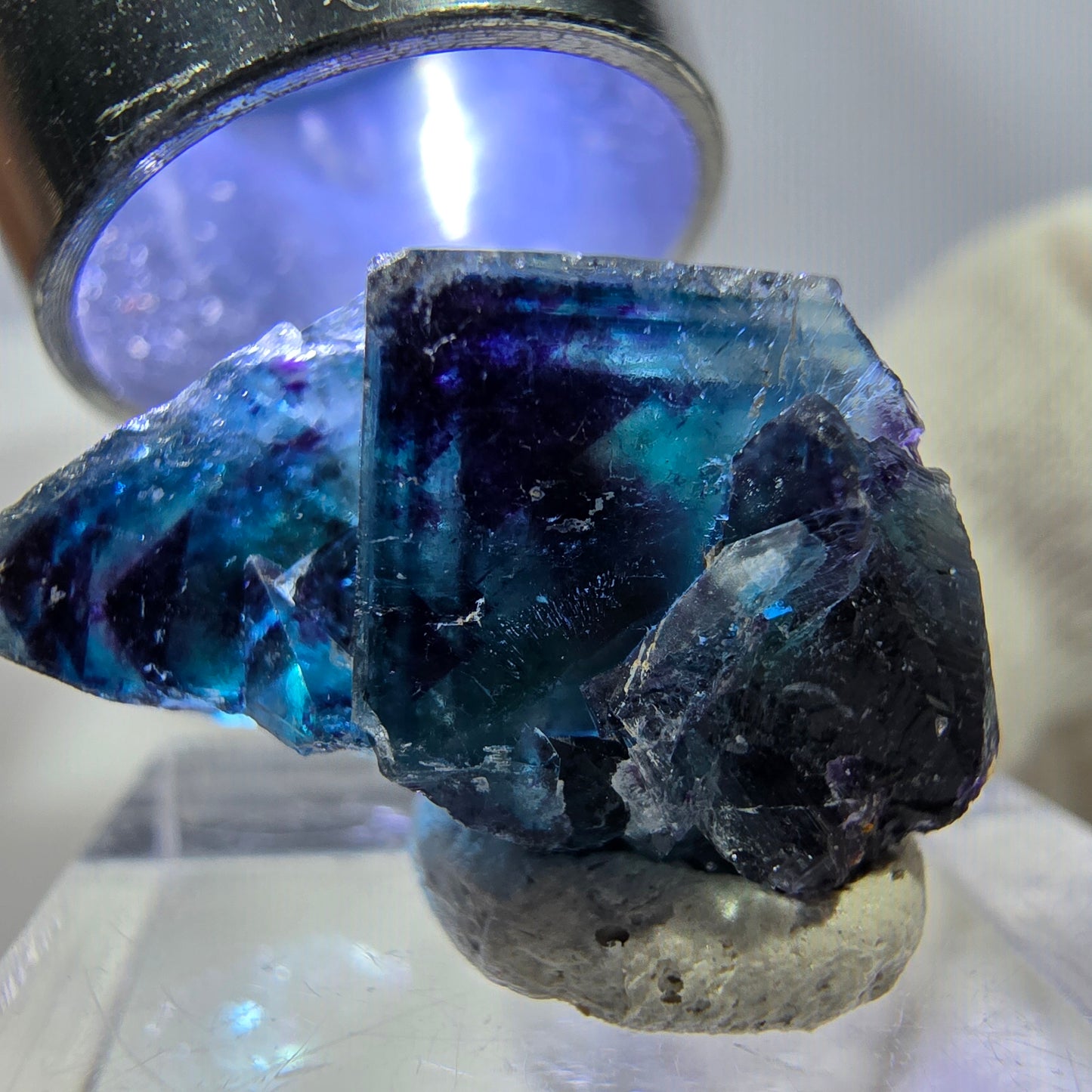 Spécimen de cube de fluorite fantôme, zonal – Nouvelle découverte ! Okorusu, Namibie, 23 x 14 x 12 mm 