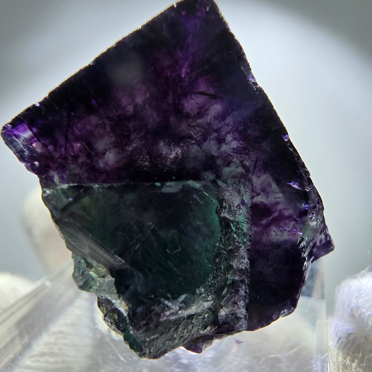 Rare spécimen de cube de fluorite fantôme, vert zonal et violet, Okorusu, Namibie, 25 x 23 x 22 mm 