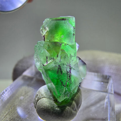 Phantom Fluorit Würfe Stufe, grün weiß lila zonal Erongo, Namibia 17*16*12mm