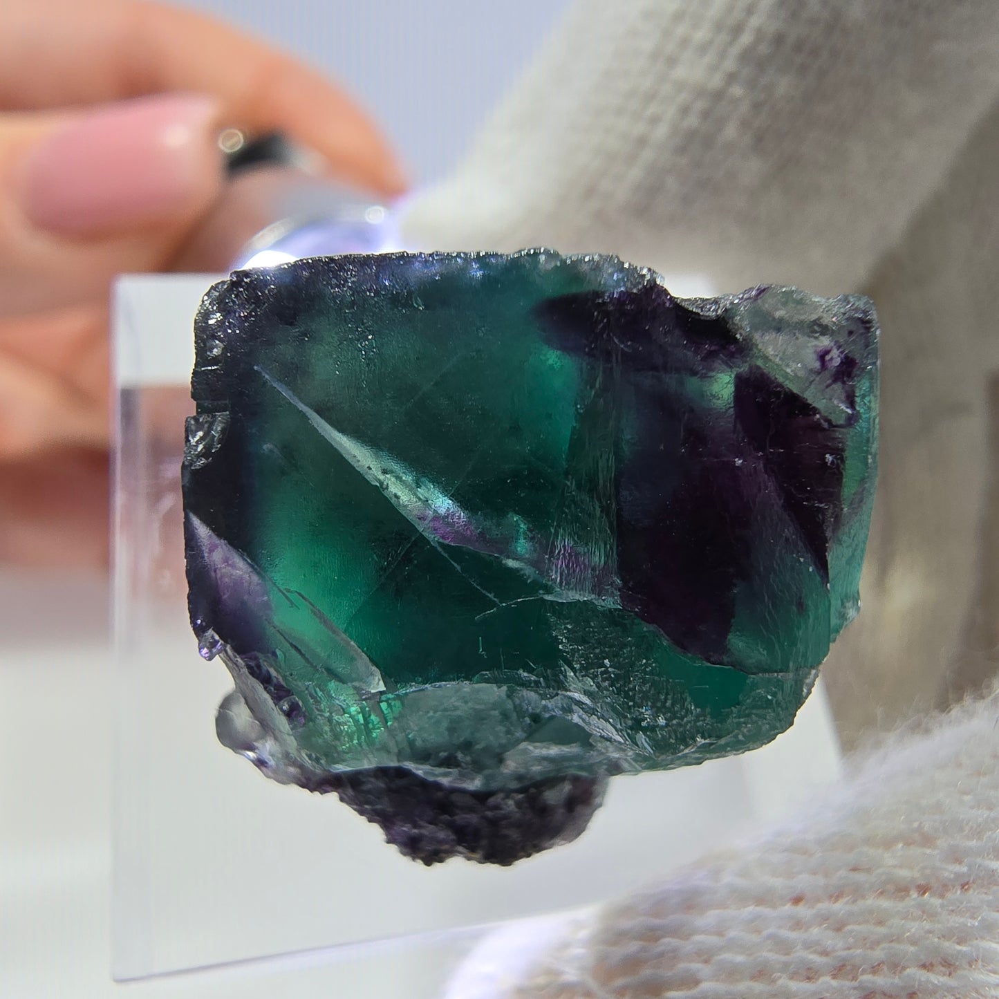 Rare cube de fluorite fantôme, vert violet zonal Okorusu, Namibie 26*24*18 mm 
