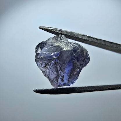 Cristal de tanzanite rare, bleu poli Tanzanie 11*11*8mm 