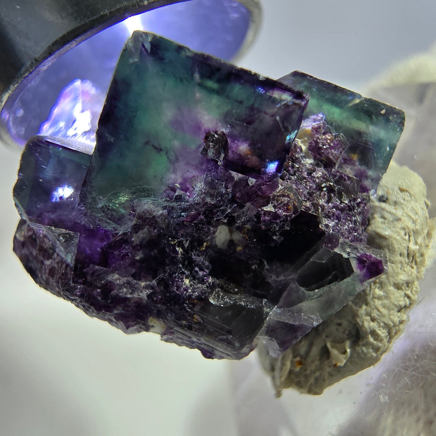 Seltene Phantom Fluorit Würfel Stufe zonal grün lila Okorusu, Namibia 23*19*15mm