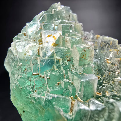 Cube de fluorite fantôme étagé vert turquoise Omehane, namibie 65*54*33mm