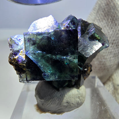 Klare Phantom Fluorit Würfel Stufe zonal grün lila Okorusu, Namibia 28*24*15mm