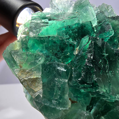 Grand cube de fluorite fantôme étagé vert violet Okorusu Namibie 100 x 75 x 29 mm 