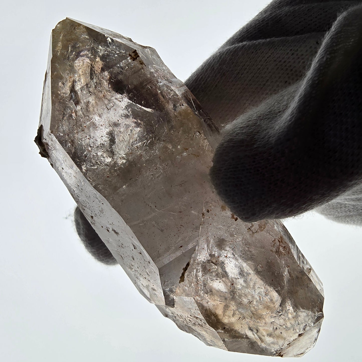 Quartz fumé squelette Enhydro DT, calcite UV, 1 poche Bubble Valentine, Namibie 87 x 34 x 24 mm 