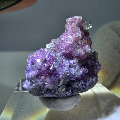 Spécimen de cube de fluorite fantôme, violet Okorusu, Namibie 23 x 17 x 10 mm 