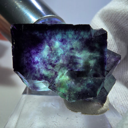 Spécimen rare de cube de fluorite fantôme zonal vert violet Okorusu, Namibie 33*21*14mm 