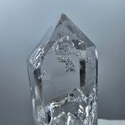 Clear healed quartz point Valentine pocket gobobs. Namibia 69*24*23mm 