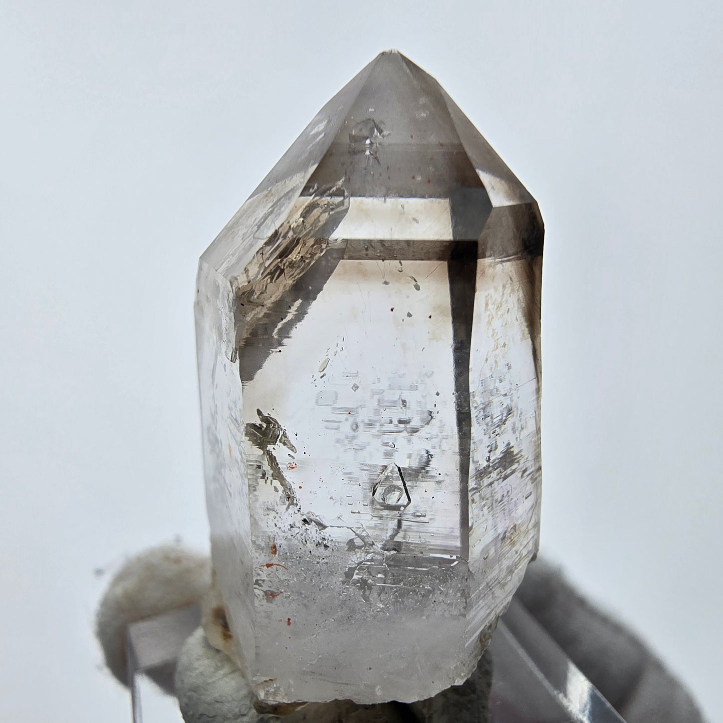 Enhydro Phantom Smoky Quartz Point 1x Bubble Goboboseb, Namibia 40*21*17mm 