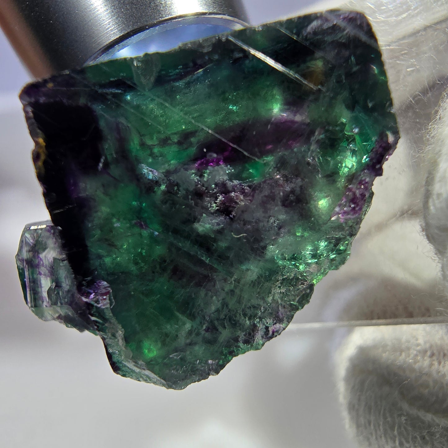 Rare spécimen de cube de fluorite fantôme, vert-violet zonal, Okorusu, Namibie, 29 x 25 x 19 mm 