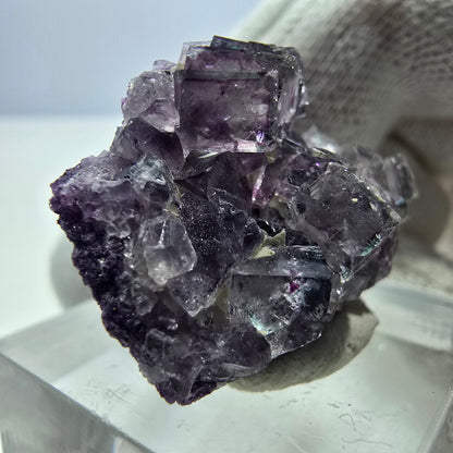 Spécimen de cube de fluorite fantôme transparente, vert-violet zonal, Okorusu, Namibie, 27 x 20 x 12 mm 