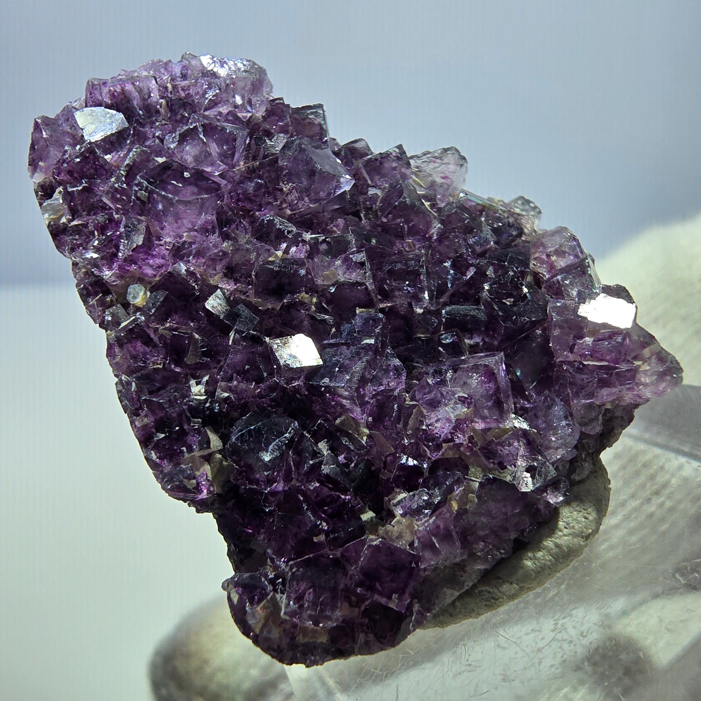 Rare spécimen de cube de fluorite fantôme, violet Okorusu, Namibie 34 x 26 x 10 mm 
