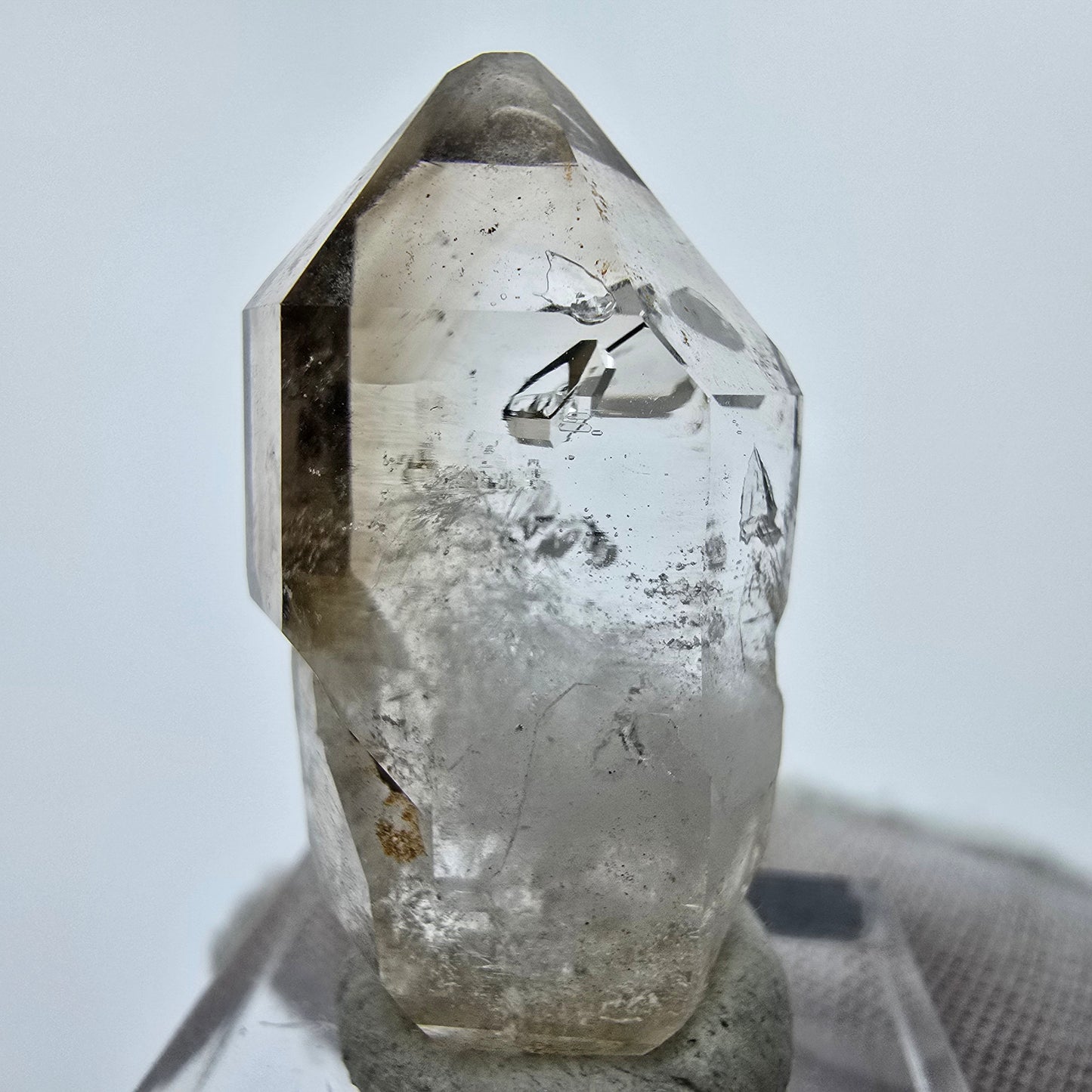 Enhydro Phantom Rauchquarz Zepter Spitze 2x Blase Goboboseb, Namibia 35*18*10mm