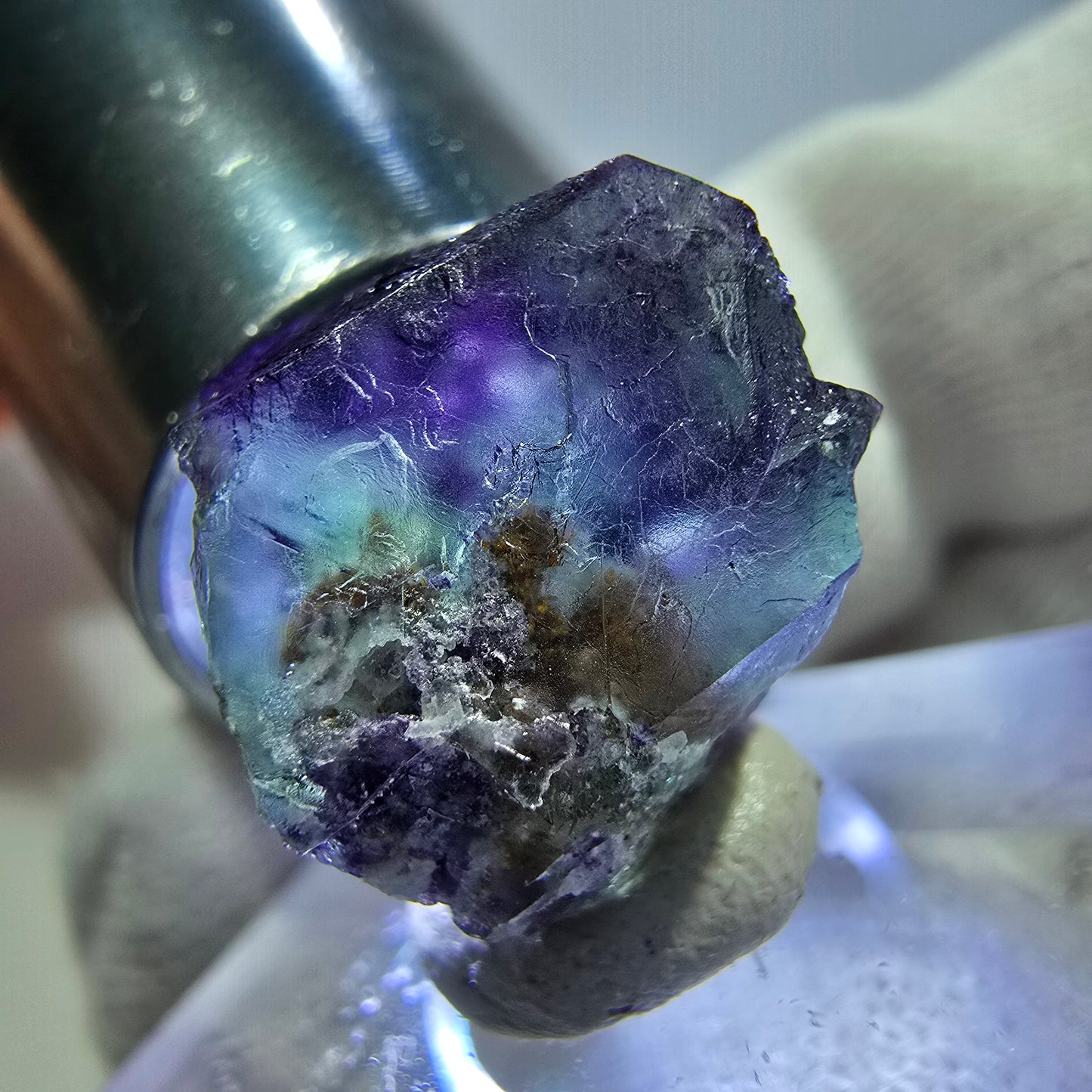 Rare spécimen de cube de fluorite fantôme, vert-violet zonal, Okorusu, Namibie, 16 x 14 x 14 mm 