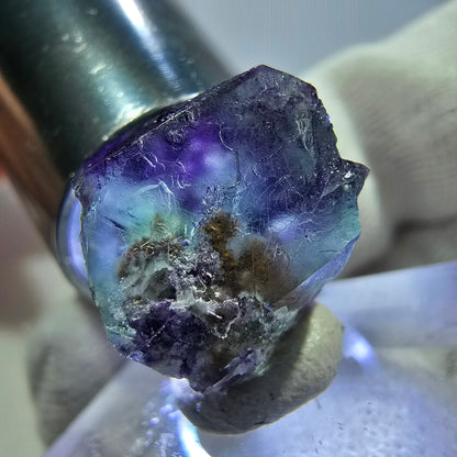 Rare spécimen de cube de fluorite fantôme, vert-violet zonal, Okorusu, Namibie, 16 x 14 x 14 mm 