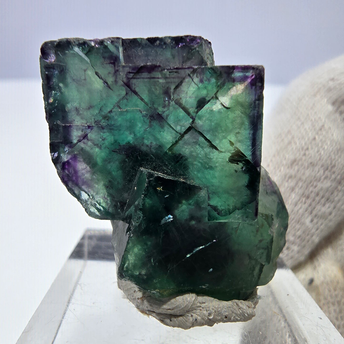 Spécimen de cube de fluorite fantôme parqueté zonal Okorusu, Namibie 34*22*16mm 