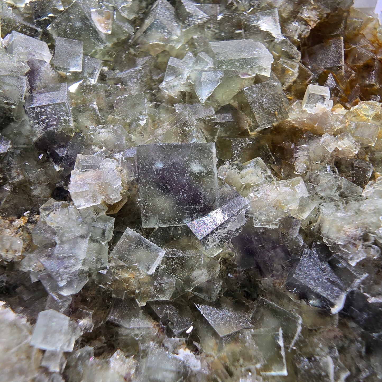 Grand spécimen de cube de fluorite fantôme, double face, vert violet Okorusu Namibie 84*80*27mm 