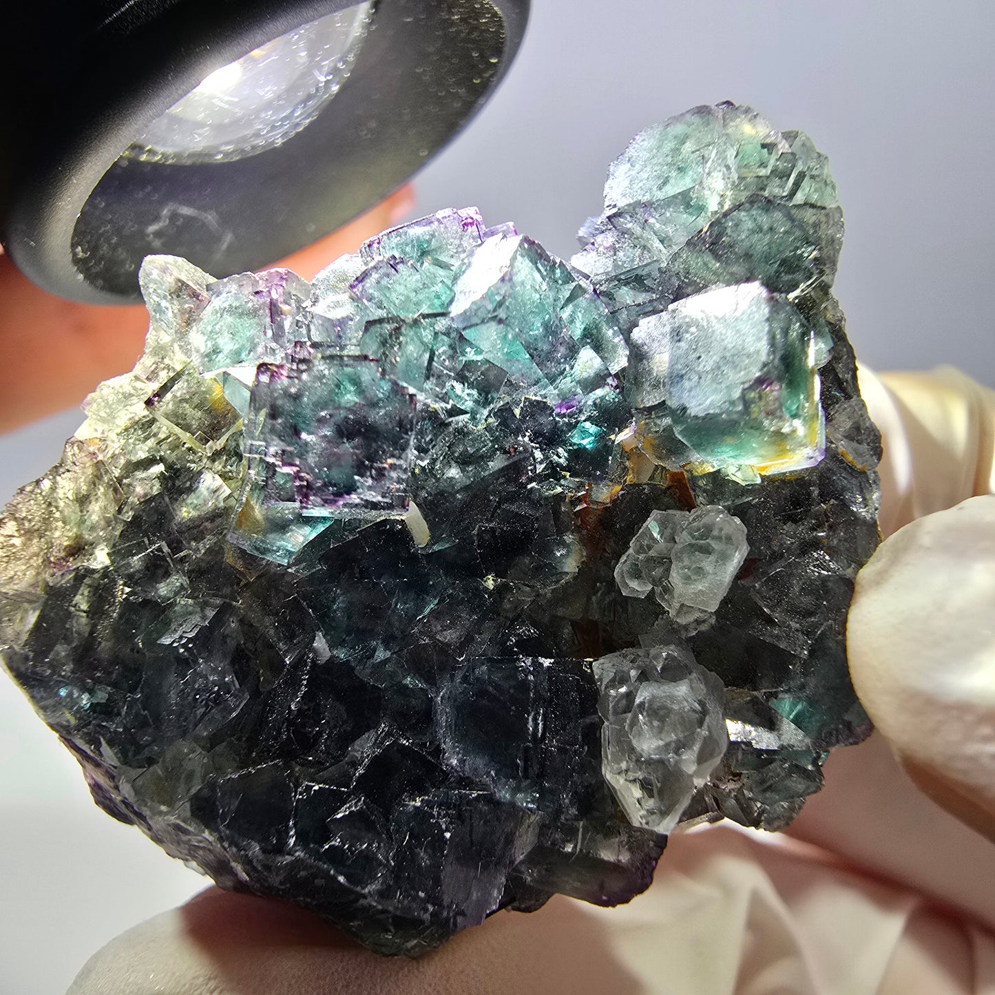 Rare cube de fluorite fantôme, spécimen de quartz vert violet Okorusu Namibie 43*33*26mm 
