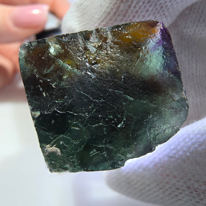 Spécimen de cube de fluorite fantôme transparente, vert violet brun zonal, Okorusu, Namibie, 31 x 20 x 19 mm 