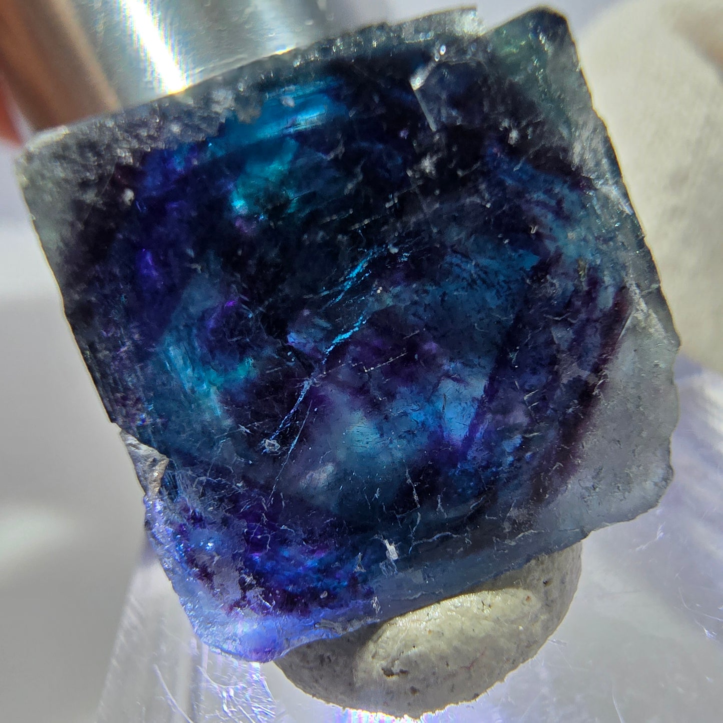 Spécimen de cube de fluorite fantôme, zonal – Nouvelle découverte ! Okorusu, Namibie, 21 x 21 x 14 mm 