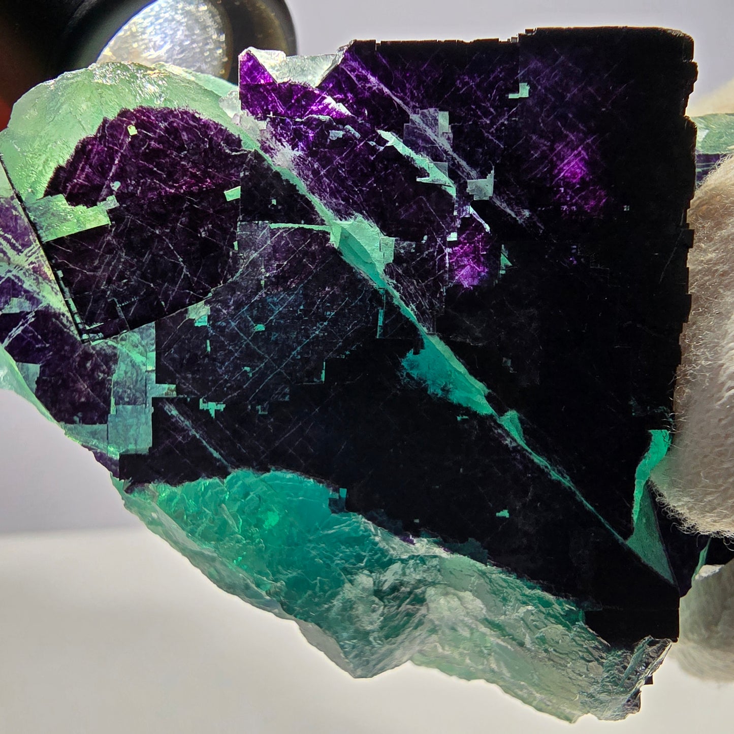 Grand spécimen de cube de fluorite fantôme vert violet zonal 11:11 Angel Pocket, Namibie 103*61*33mm 