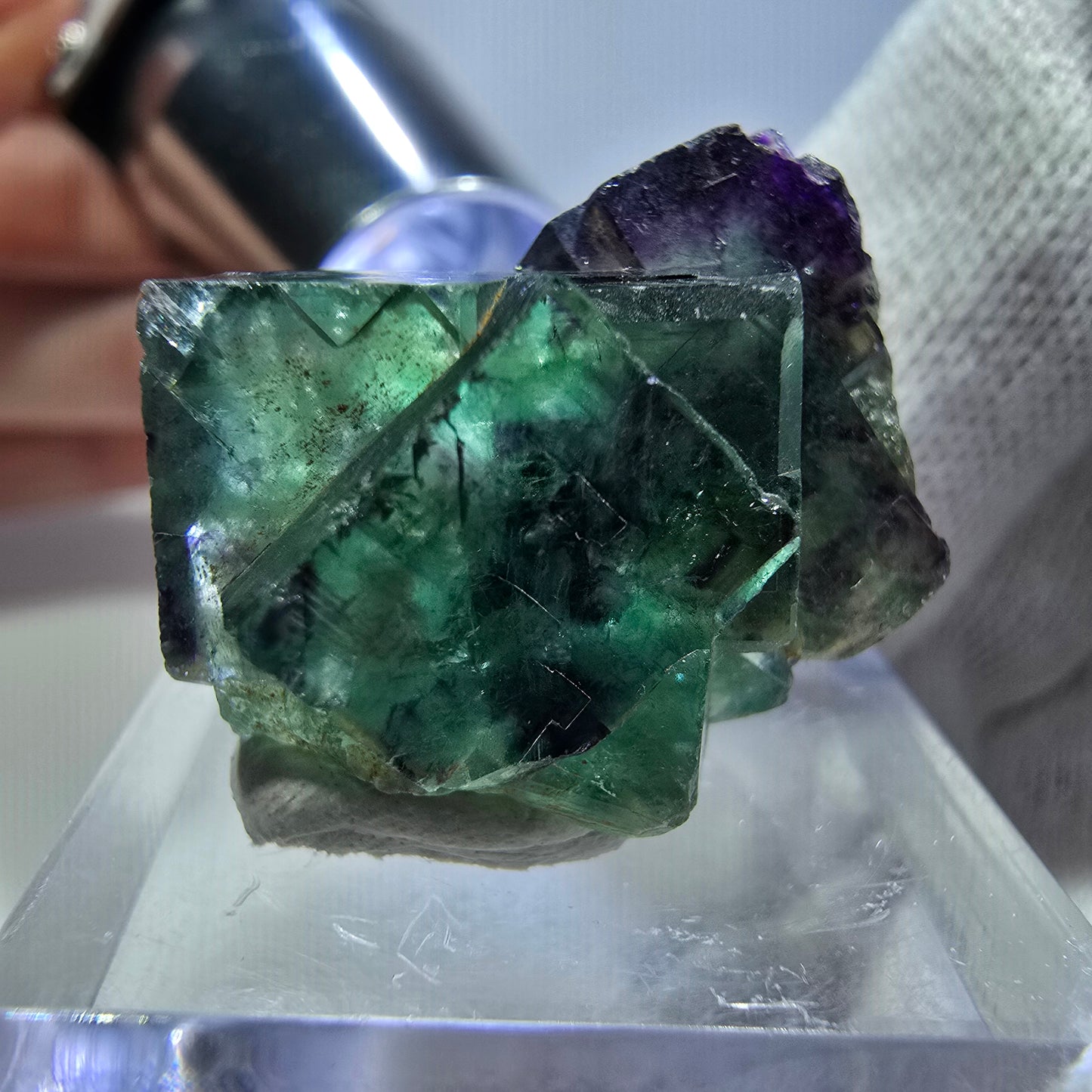 Spécimen rare de cube de fluorite fantôme, vert zonal et violet, Okorusu, Namibie, 29 x 17 x 17 mm 