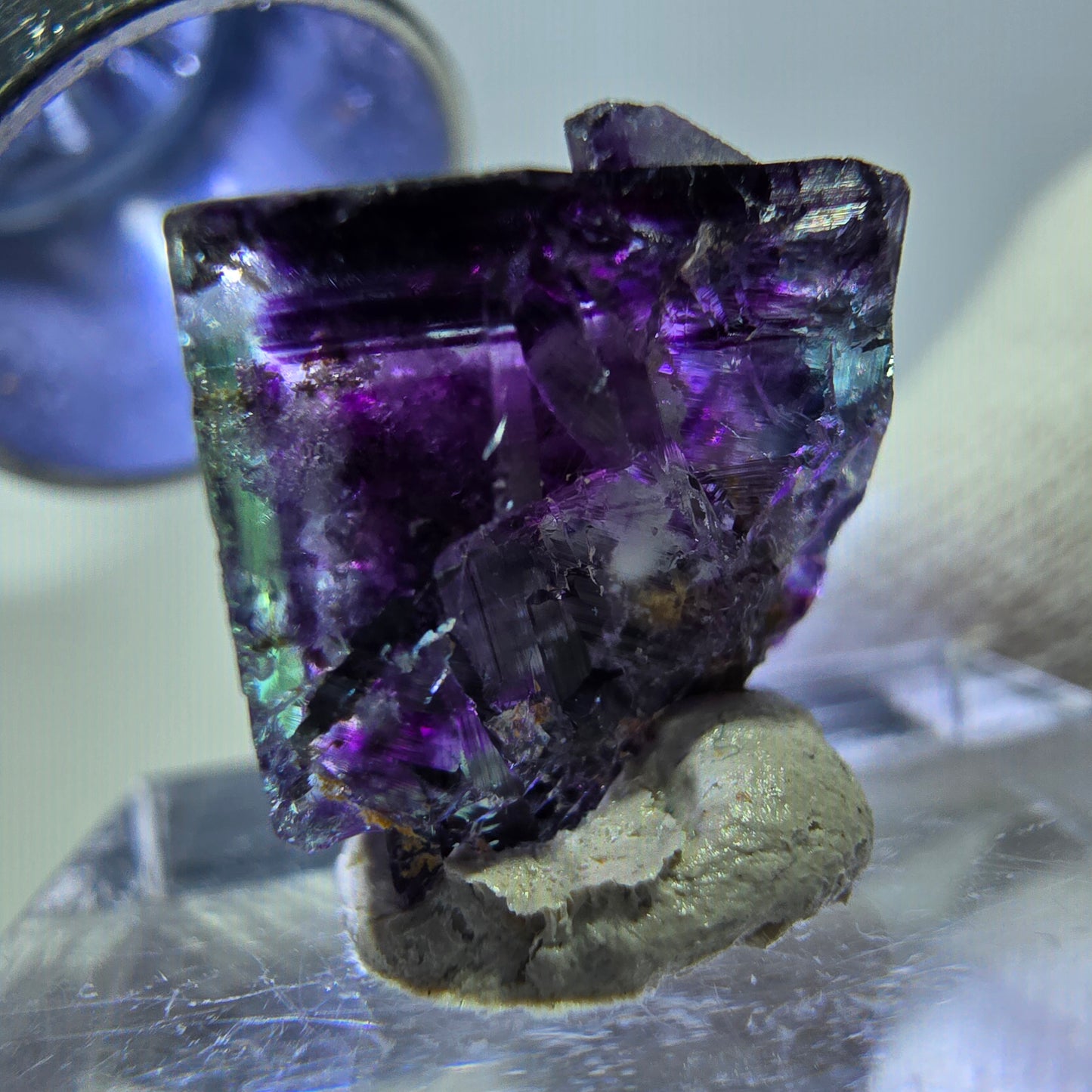 Rare cube de fluorite fantôme zonal, vert violet Okorusu, Namibie 16*16*13mm 