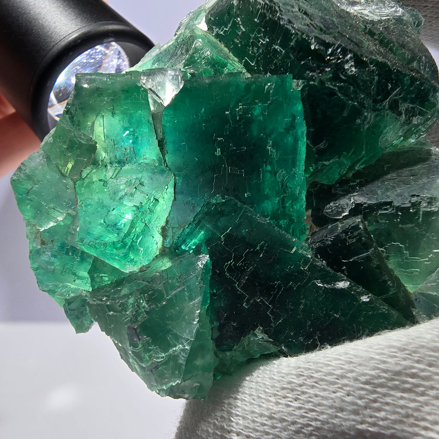 Rare spécimen de cube de fluorite fantôme, parqueté vert Okorusu, Namibie, 79 x 72 x 36 mm 