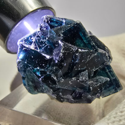 Spécimen de cube de fluorite fantôme, zonal – Nouvelle découverte ! Okorusu, Namibie, 37 x 27 x 23 mm 
