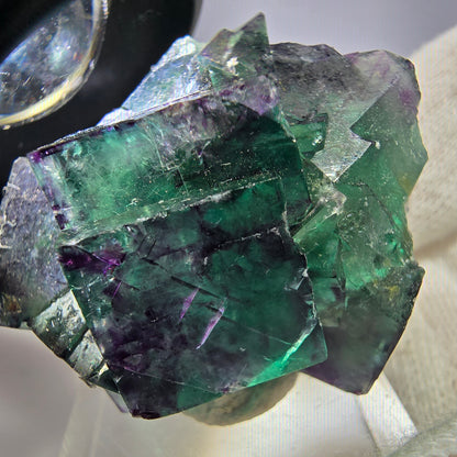 Seltene Phantom Fluorit Würfel Stufe zonal grün lila Okorusu, Namibia 40*36*22mm