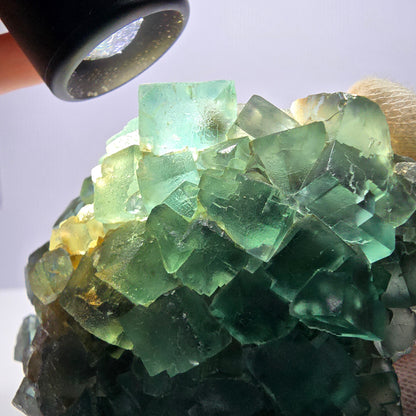 Grand spécimen de cube de fluorite fantôme, parqueté vert, Okorusu, Namibie, 104 x 82 x 43 mm 
