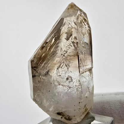 Enhydro Phantom Smoky Quartz Sceptre Tip 2x Bubble Goboboseb, Namibie 50*26*20mm 