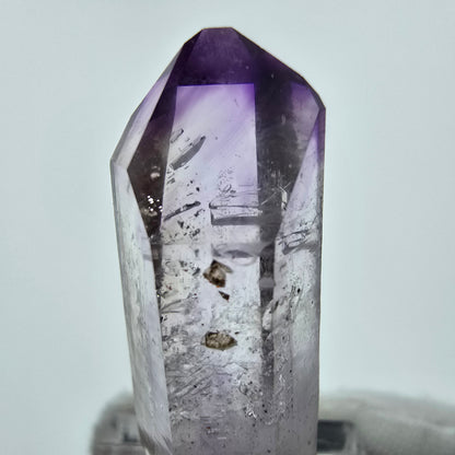 Cristal d'améthyste fantôme transparent Goboboseb, Namibie 41*15*11mm Collection 